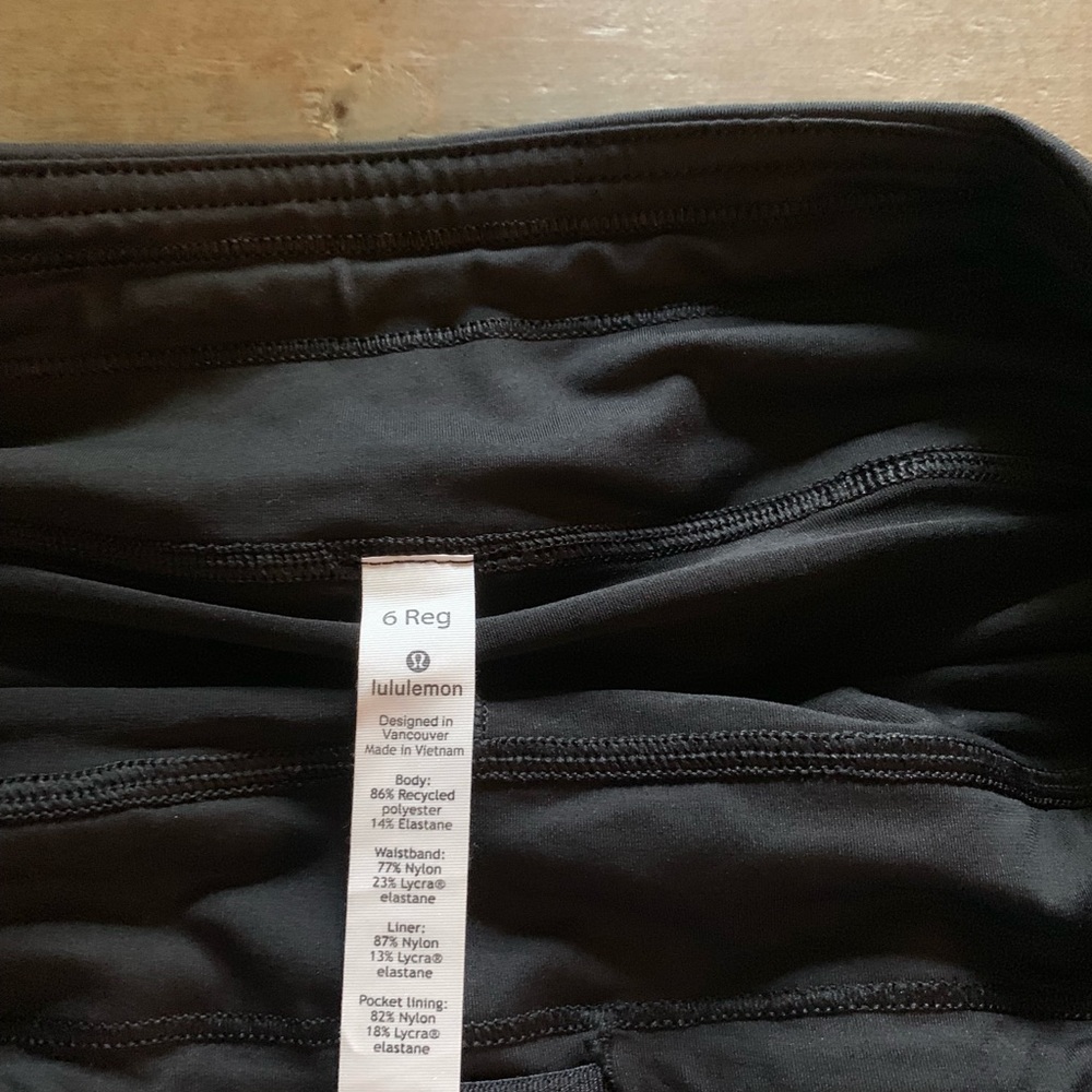 Brand new . Never worn!!